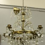 819 2005 CHANDELIER